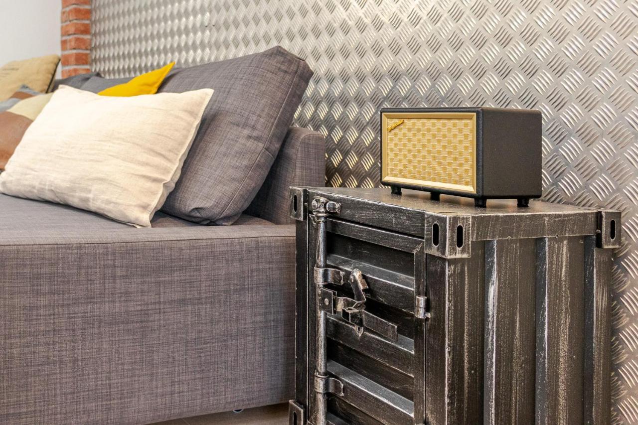 Flatguest Industrial Loft By Marina - Wifi Apartament *