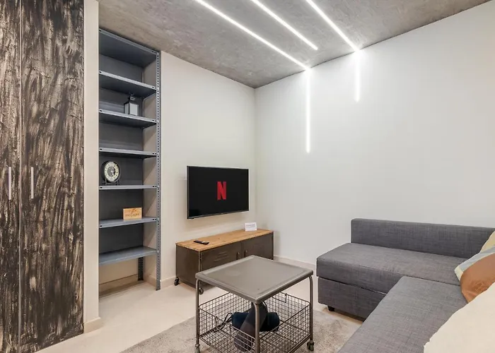 Flatguest Industrial Loft Plus By Marina Suites - Wifi